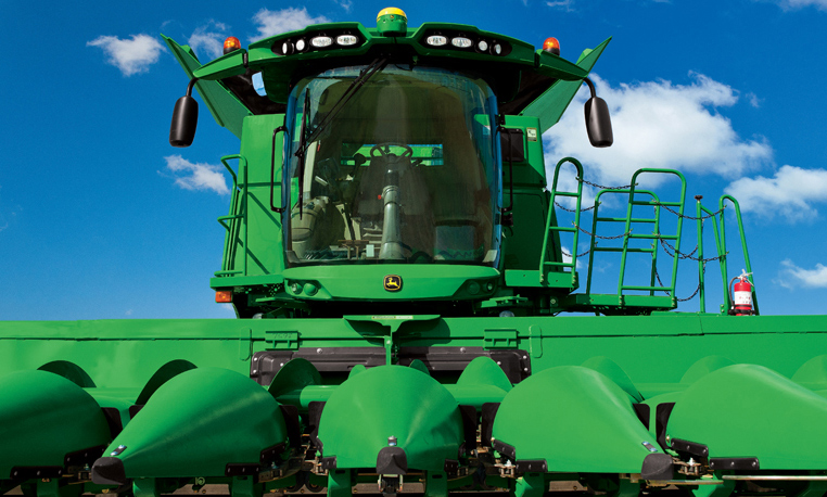 John-Deere-Combine-Inspection