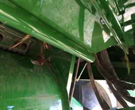 John-Deere-S-Series-Combine-Feederhouse