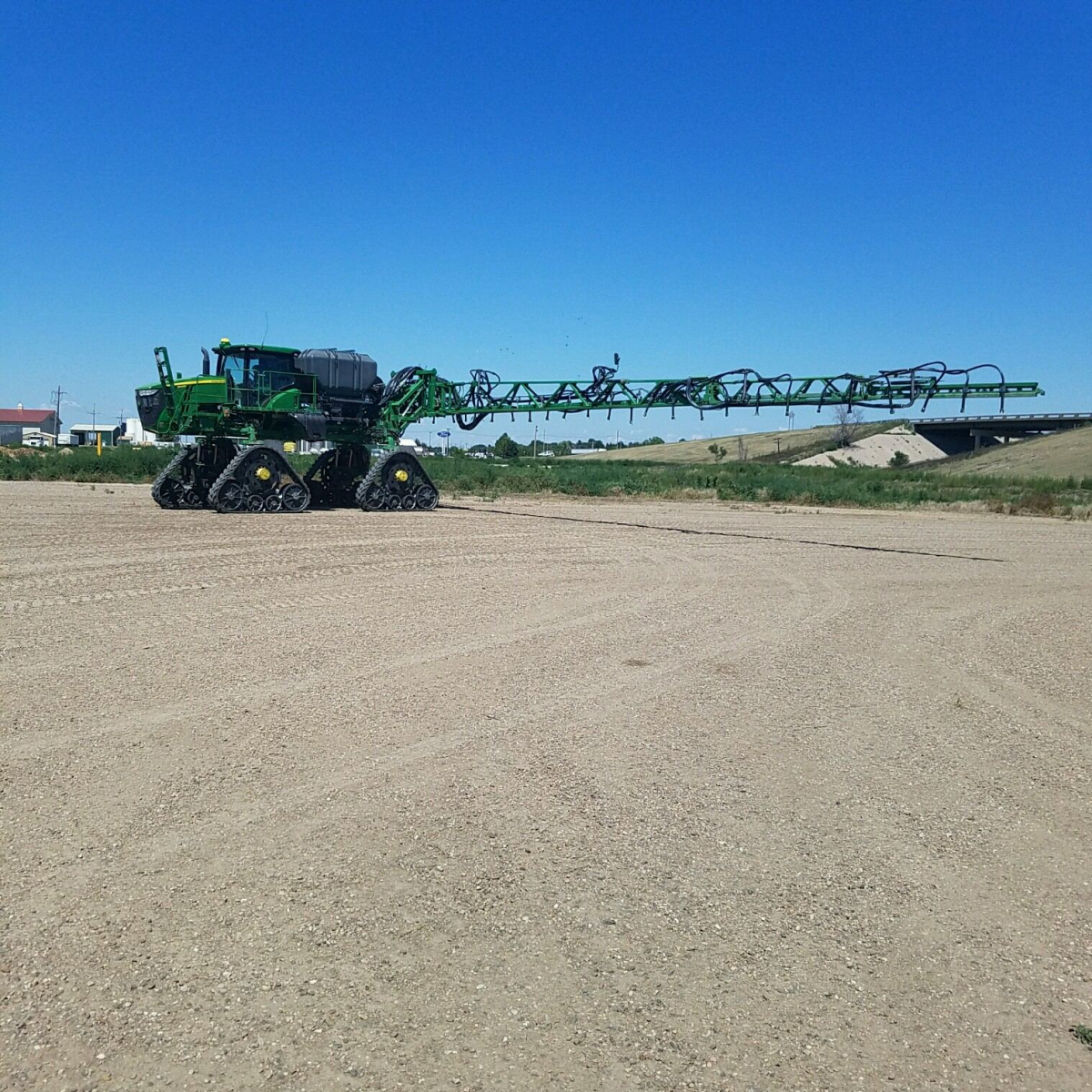 John-Deere-Sprayer-Air-Lift-Kit-R-Series