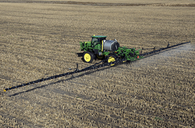 John-Deere-4R-Series-Sprayer-Boom