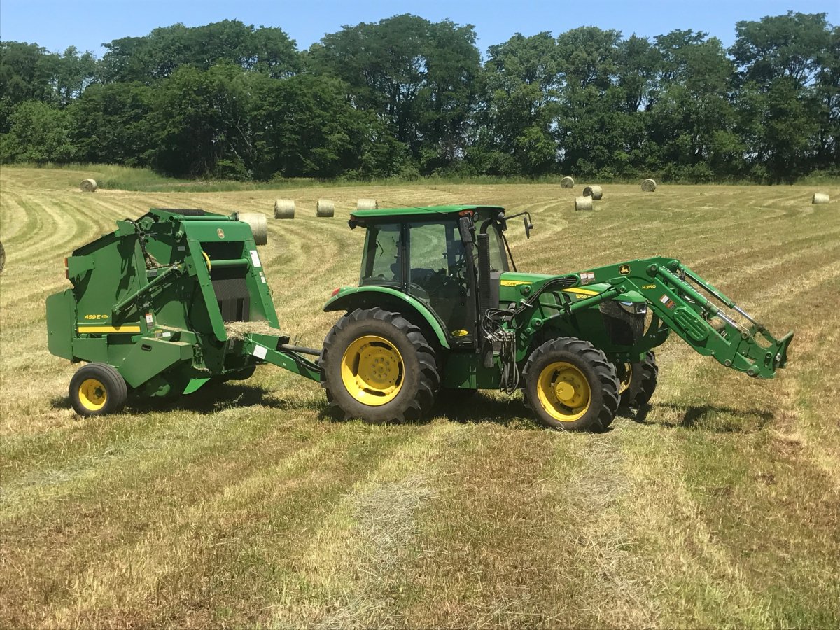 John-Deere-Baler-Rental