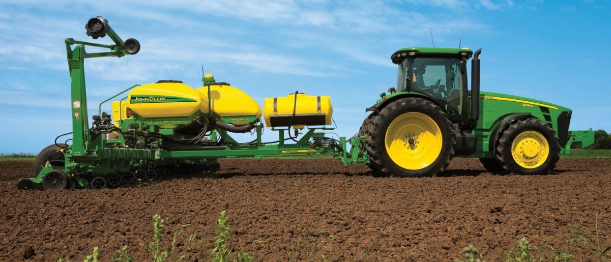 John-Deere-1775NT-Planter_crop_991_426_optimized