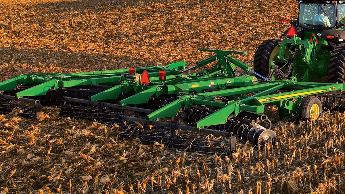John Deere 2660VT Vertical Tillage