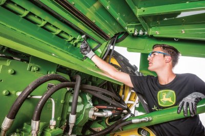 John Deere Combine Certification