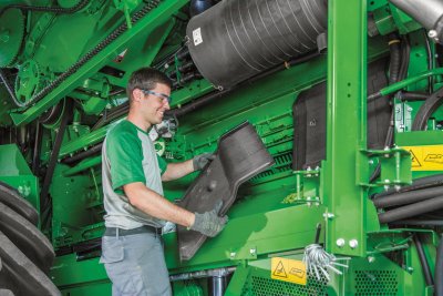 John Deere Combine Inspection Process