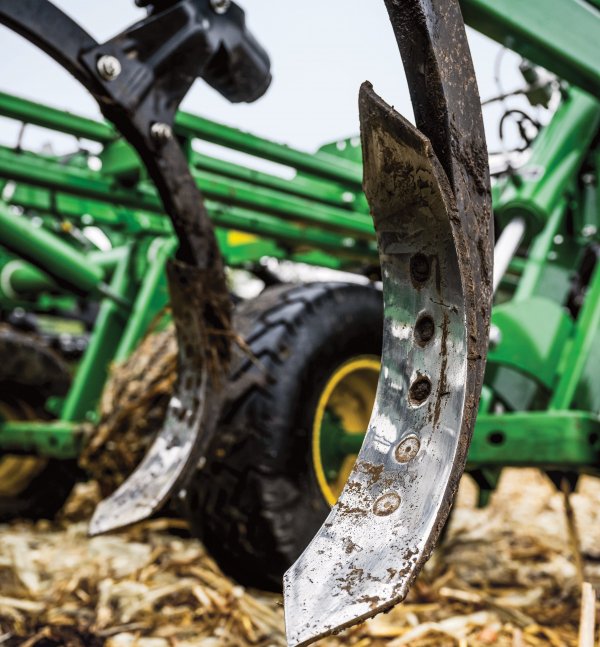 John Deere CC Coulter Chisel Shank_crop_664_716