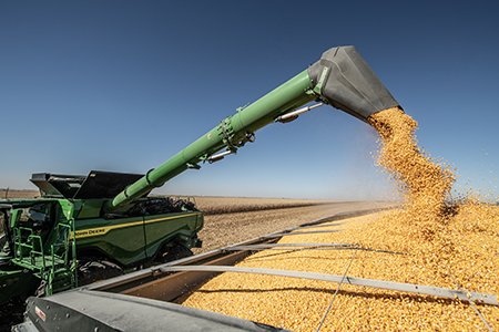 John Deere Combine Auto Unload