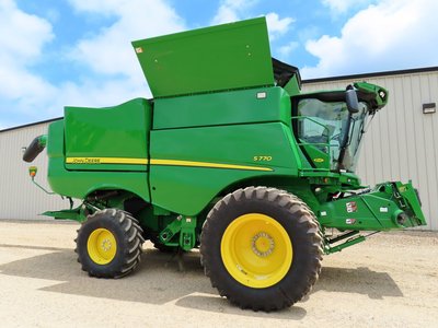 John Deere S770 for Lease Illinois
