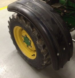 John-Deere-Compact-Utility-Tractor-Front-Fender